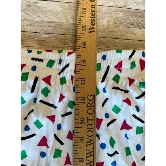 NWT Vintage Catalina Knit Shorts Women’s Large White Multi High Rise Geometric - Picture 8 of 16